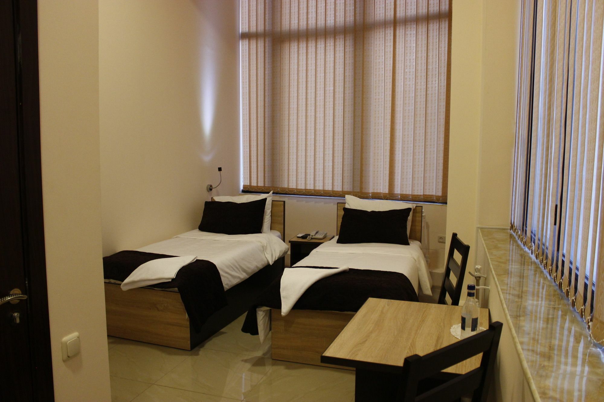 Comfort Hostel Yerevan Ngoại thất bức ảnh